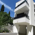 Maboka Apartman *