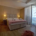 Maboka Apartman *